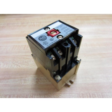 Allen Bradley 700-P400A1 Starter Relay 700P400A1 Series D - New No Box