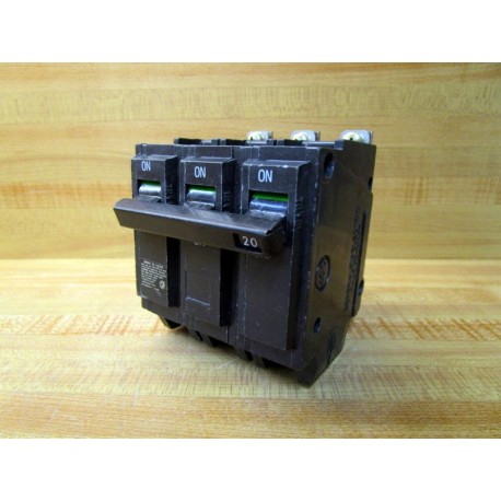 Square D NP 1578013-P71 Circuit Breaker MG-7878 THQB - Used
