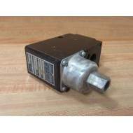 Square D 9012-FLG6 Pressure Switch 9012FLG6 - Used