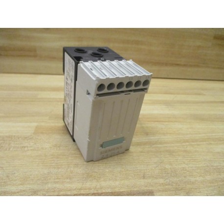 Siemens 3UF7111-1AA00-0 CurrentVoltage Measuring Module - Used