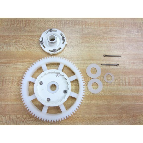 155329 White Plastic Gear 79-Teeth - New No Box