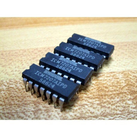 Intersil ICM7207AIPD Integrated Circuit (Pack of 4)