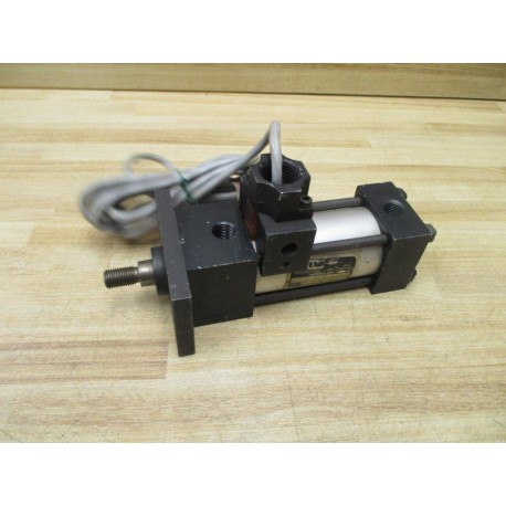 Norgren CC02A-B04-AAA12 Pneumatic Cylinder CC02AB04AAA12 - Used