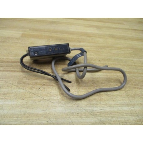 Telemecanique XUD-J003537 Photoelectric Sensor XUDJ003537 034472 1'8" Cable