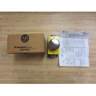 Allen Bradley 800P-S2C2A Palm Push Button 800PS2C2A Series D