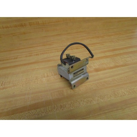 General Electric CR9500 B100A2A AC Solenoid CR9500B100A2A - Used