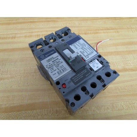 General Electric SEHA36AT0060 Spectra RMS 30A Circuit Breaker WSwitch - Used