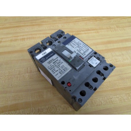 General Electric SEHA36AT0150 Spectra RMS 150A Circuit Breaker Aux Switch - Used