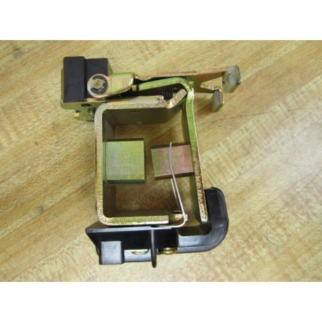 Joslyn Clark Sylvania KPMH Type PML Latch Kit - Used