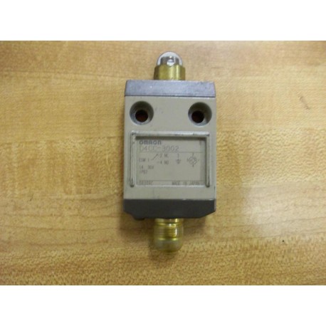 Omron D4CC-3002 Roller Plunger D4CC3002 - Used