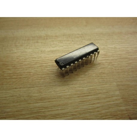 Fairchild 74LS244PC Integrated Circuit