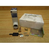 Telemecanique XUJ-K123538H7 Photoelectric Sensor XUJK123538H7