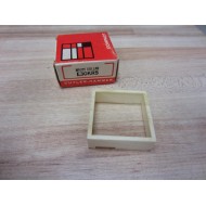 Cutler Hammer E30KR5 Eaton Oil tight Pushbutton (Pack of 2)