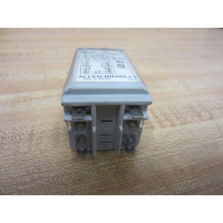 Allen Bradley 700-HB32Z24 Control Relay Series A - Used