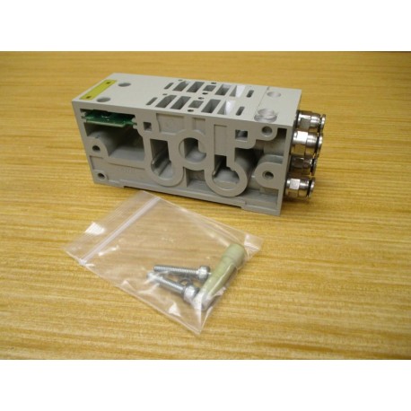 Numatics 8503AMM22MA0010 Manifold Block - Used