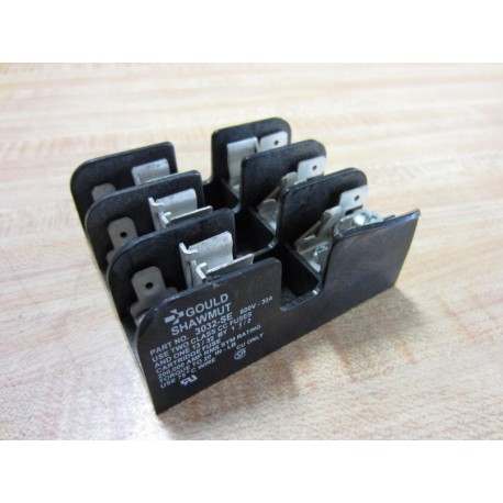 Gould 3032-SE Fuse Block 30A 600V 3 Pole - Used