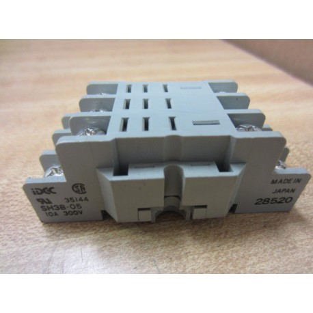 IDEC SH3B-05 Relay Socket SH3B05 (Pack of 7) - New No Box