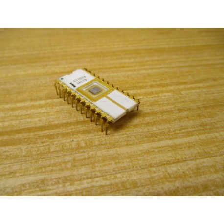 Intel C1702A EPROM GOLD Integrated Circuit - Used