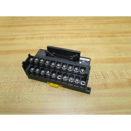 Yoshida PSD-20V3 1A Terminal Block PSD20V3 Missing Cover - Used