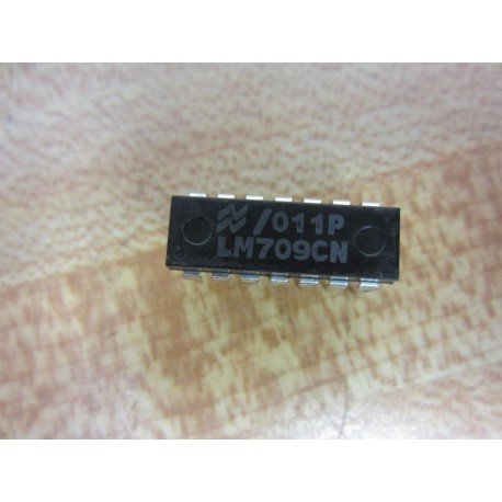 National Semiconductor LM709CN Integrated Circuit (Pack of 2)