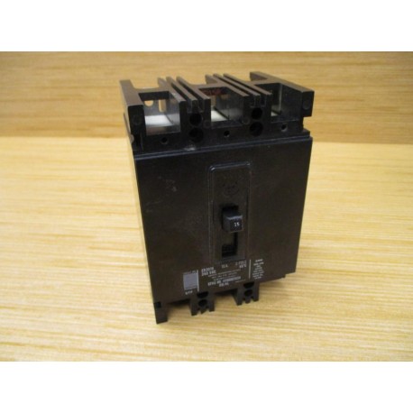 Westinghouse EB3015 15A Circuit Breaker Cracked Corner - Used