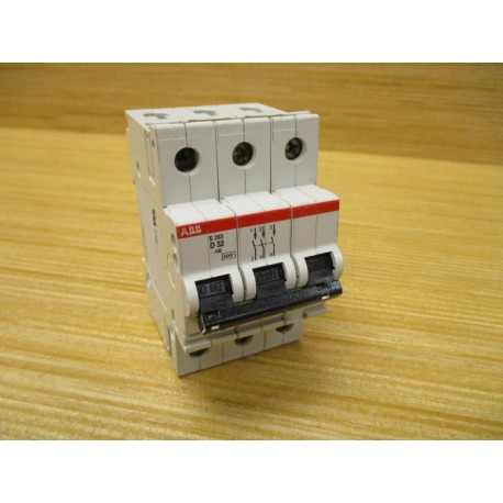 ABB S263 D32 32A Circuit Breaker S263D32 - Used
