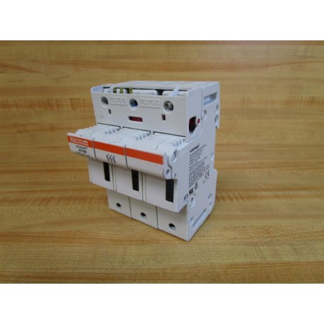 FerrazShawmut US143M 50A Fuse Holder WSurge Suppressor - Used