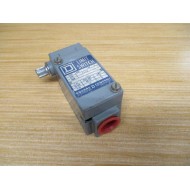 Square D 9007-B62B Limit Switch - New No Box