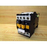 Telemecanique CA3-DN40 Control Relay CA3-DN40 40E Cracked Housing - Used