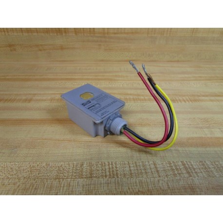 Hubbell PTA-5 Photoelectric Switch PTA5 - Used