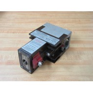 Cutler Hammer D26MR402 Type M Latched Relay Series A2 - Used