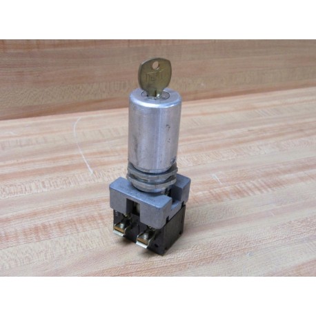 Killark C10508-2 Selector Switch C105082 W  (1) Key - New No Box