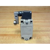 Omron D4B-2115N Safety Limit Switch wRoller Lever  D4B2115N - Used