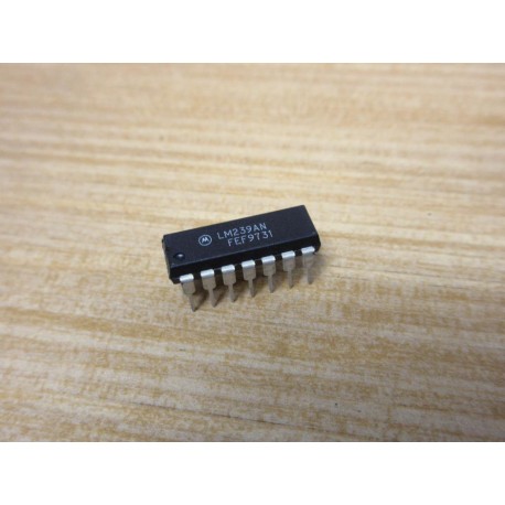 Motorola LM239AN Quad Single Supply Comparator - New No Box