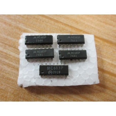 Motorola MC683P Integrated Circuit (Pack of 5)