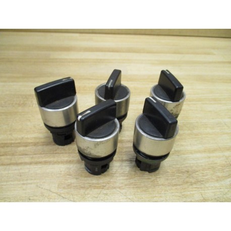 Allen Bradley 800EM-SB32 Switch (3) Position Spring Return (Pack of 5) - Used