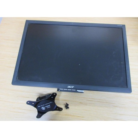 Acer AL2216W LCD Monitor wMount - Used