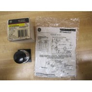 General Electric CR104PBM00B5 HD Oiltight Push Button