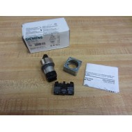 Siemens 3SB3-602-2PA11 Switch 3SB36022PA11