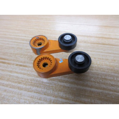 Siemens 3SX3 212 Roller Crank 3SX3212 WO Screws (Pack of 2) - New No Box