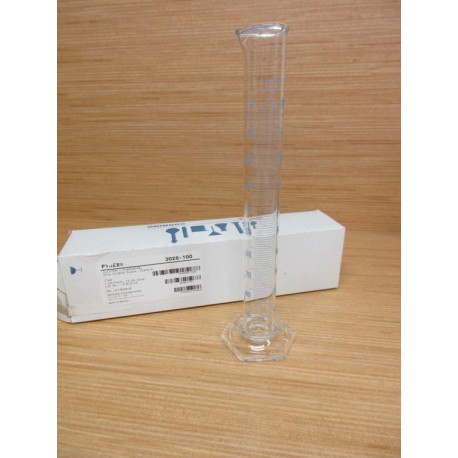 Pyrex 3026-100 Corning Cylinder 3026