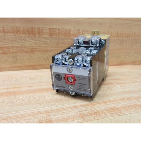 Allen Bradley 700-P400A1 Starter Relay 700P400A1 Ser. E 16 Screws - New No Box