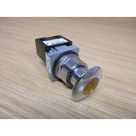 Siemens 52PP2M9 Illum. PushPull Button W52AAIM4 & Amber Lens - New No Box
