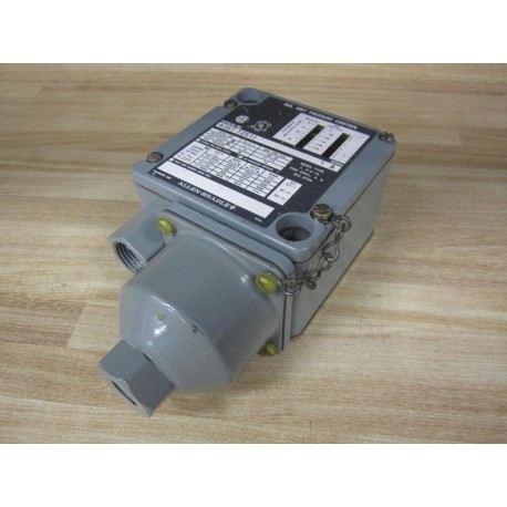 Allen Bradley 836T-T251J Pressure Control - Used