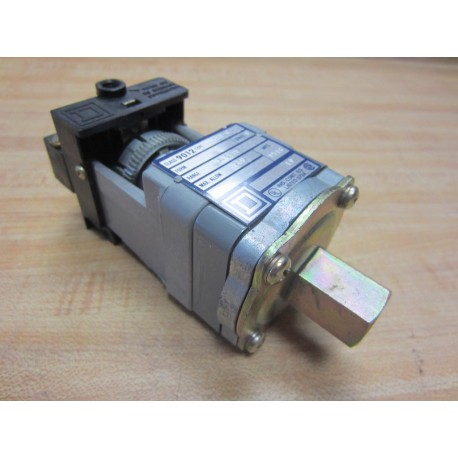 Square D 9012 GR0-4 Pressure Switch 9012GR04 9012-GRO-4 9012GRO4 Chipped - Used