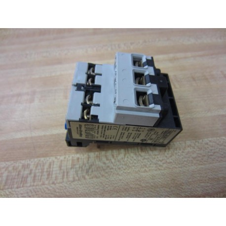 Allen Bradley 193-A2E1 Relay 193A2E1 Series A - Used