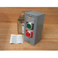 Allen Bradley 800H-2HAM Push Button Enclosure 800H2HAM W800H-BK6  800H-AK1