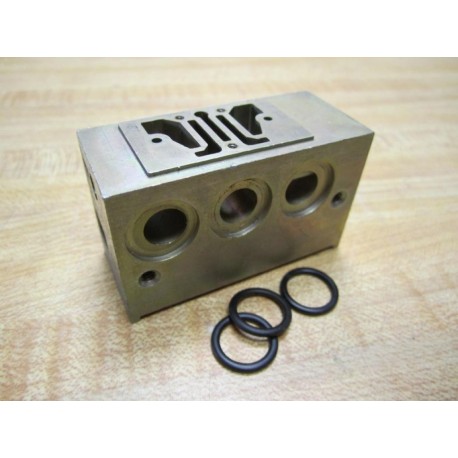 Numatics 229-718 Manifold Block 229718 With O-Rings (Pack of 5) - Used