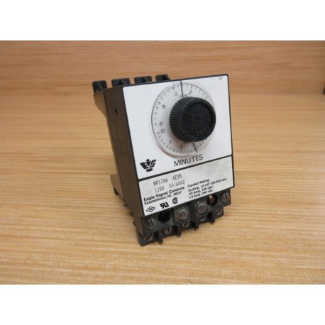 Eagle Signal BR17A6 Danaher Time Delay Relay W MOO4 - Used