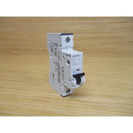Siemens 5SY6110-7 10A Circuit Breaker 5SY61107 - Used